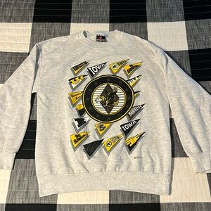 Iowa Hawkeye vintage Sweatshirt